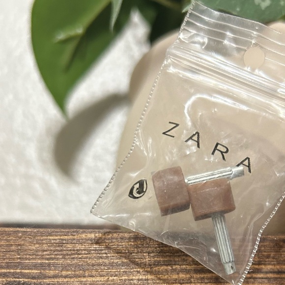 ZARA WOMAN Black Suede Platform Pumps with Brown Print Heels - Picture 6 of 7